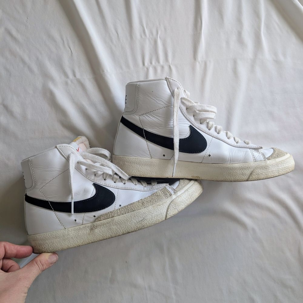 Nike Blazer Mid 77 Vintage White Black Swoosh Sneakers